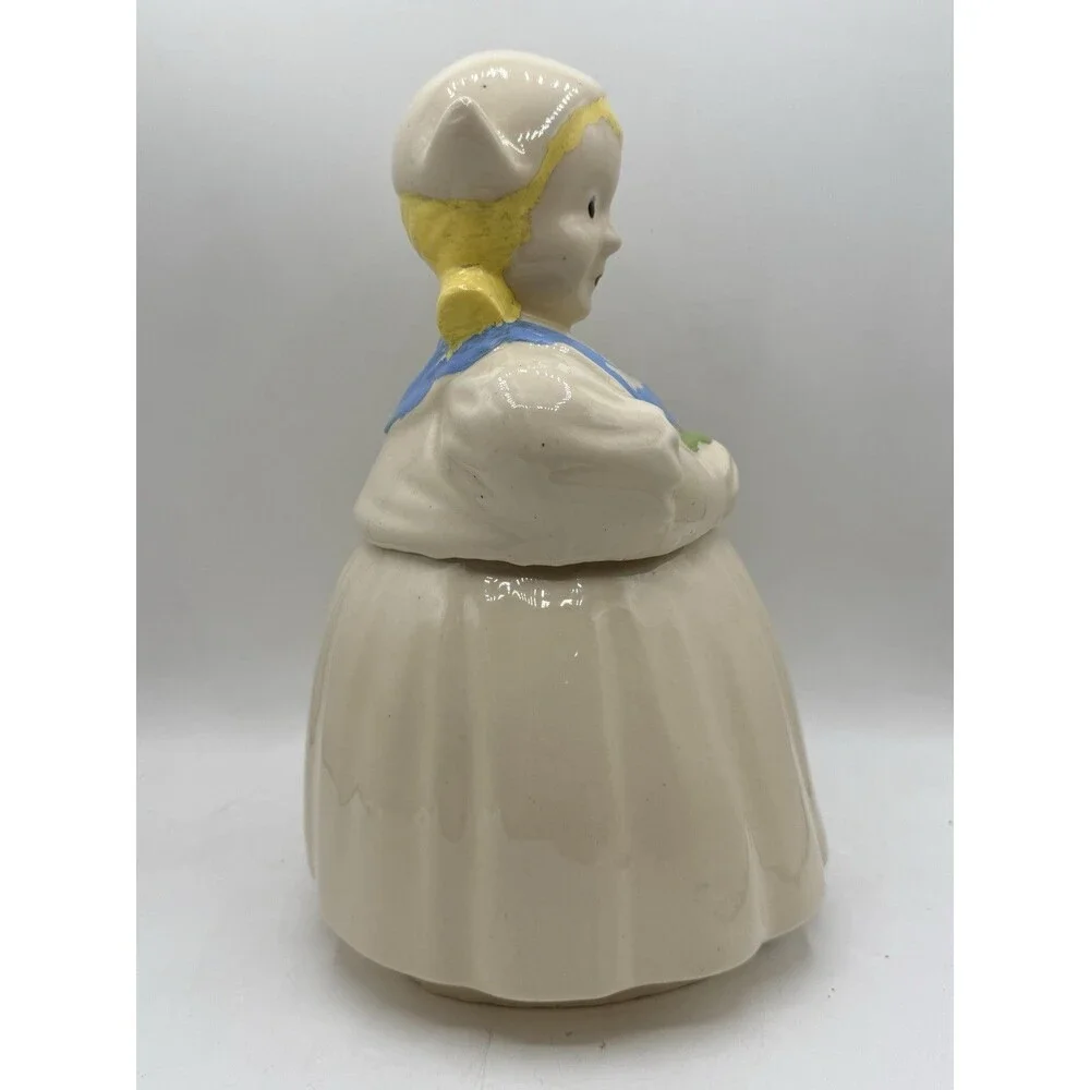 Vintage Dutch Girl Cookie Jar 1950s : Hand Painted American Pottery Company ?